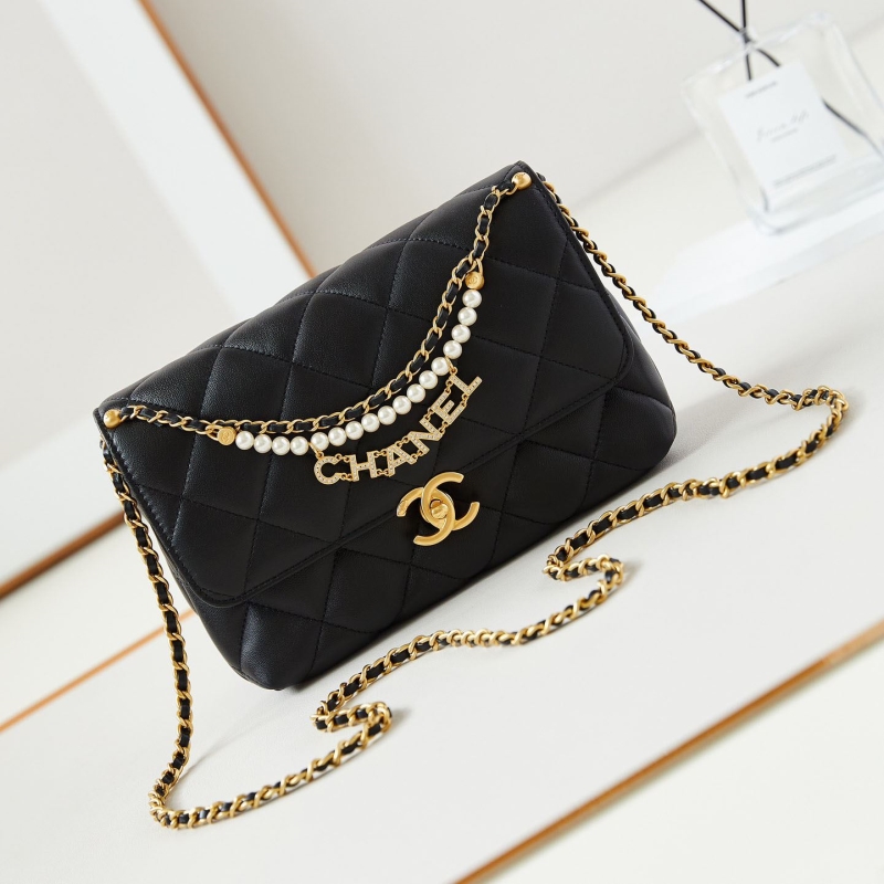 Ch*el 19 bags